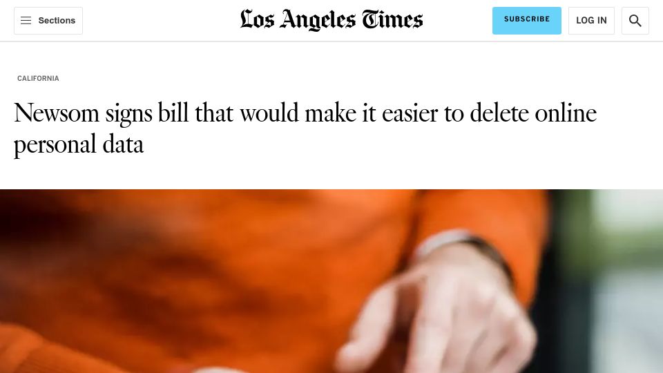Screenshot of latimes.com: Newsom signs bill that would make it easier to delete online personal data