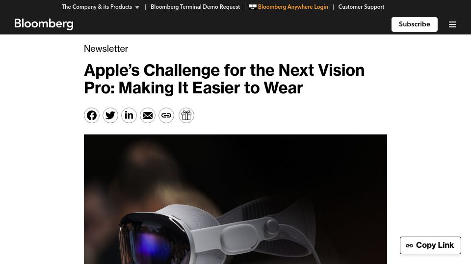Screenshot of bloomberg.com: Apple Plans Smaller, Lighter Vision Headset; Meta Works on Cheaper Quest 3