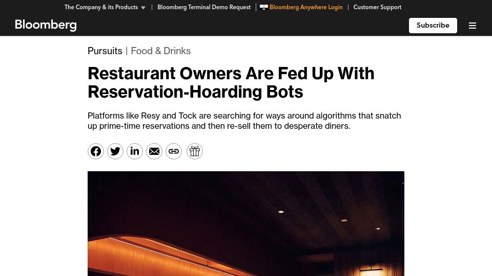 Screenshot of bloomberg.com: New York restaurants fight back against reservations by bots