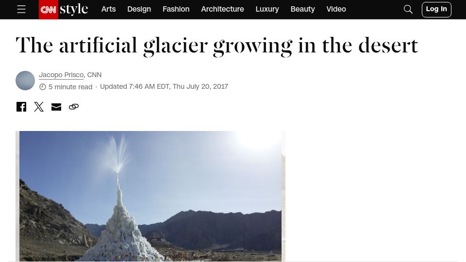 Screenshot of cnn.com: Artificial glacier growing in the desert (2017)