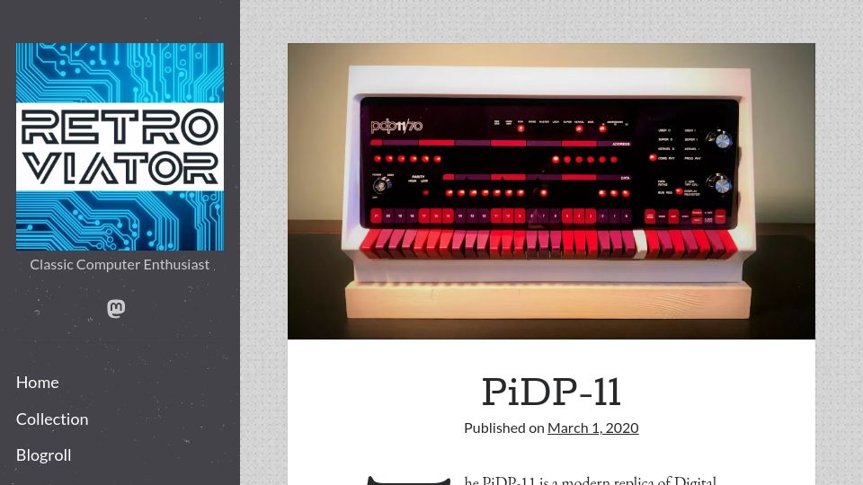 Screenshot of retroviator.com: PiDP-11