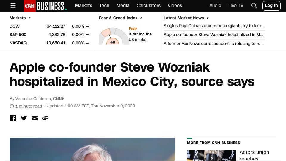 Screenshot of cnn.com: Steve Wozniak hospitalized after fainting at an event in Mexico City