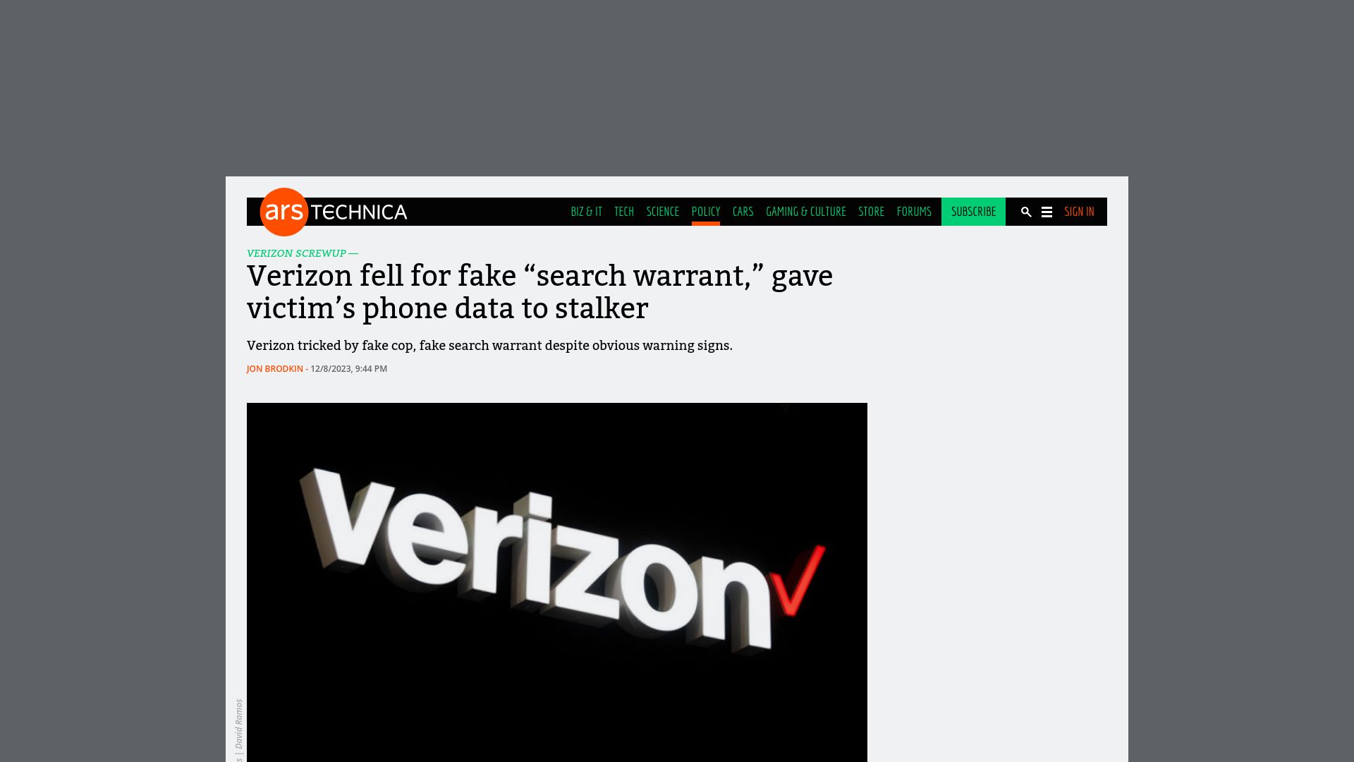 Screenshot of arstechnica.com: Verizon fell for fake "search warrant," gave victim's phone data to stalker