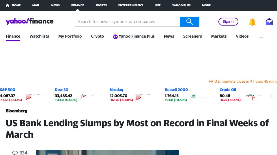 Screenshot of finance.yahoo.com: U.S. bank lending slumps by most on record in final weeks of March