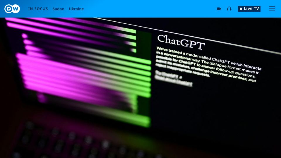 Screenshot of dw.com: Italy lifts ban on ChatGPT after data privacy improvements