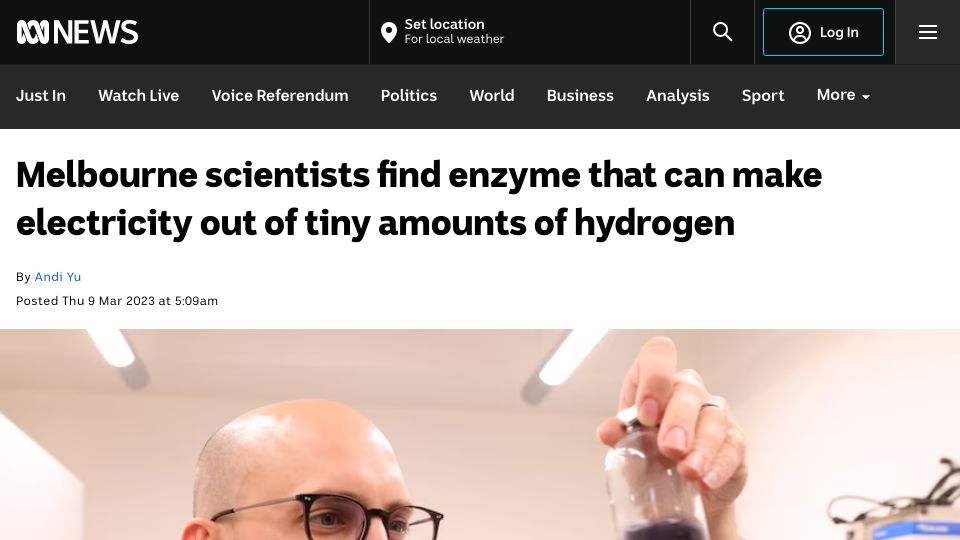 Screenshot of abc.net.au: Scientists find enzyme that can make electricity out of tiny amounts of hydrogen