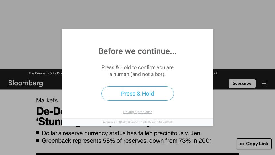 Screenshot of bloomberg.com: De-dollarization is happening at a ‘stunning’ pace
