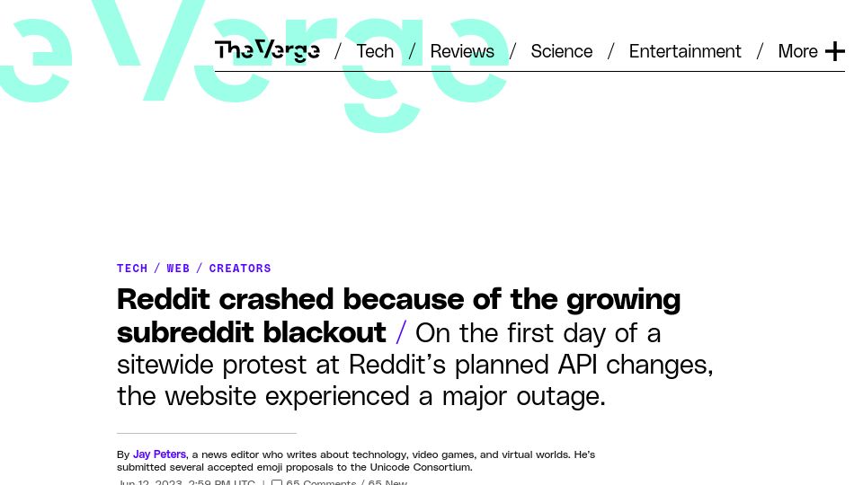 Screenshot of theverge.com: Reddit crashed because of the growing subreddit blackout