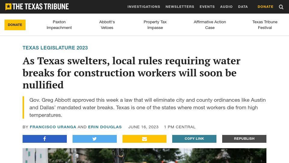 Screenshot of texastribune.org: Texas rules requiring water breaks for construction workers will be nullified