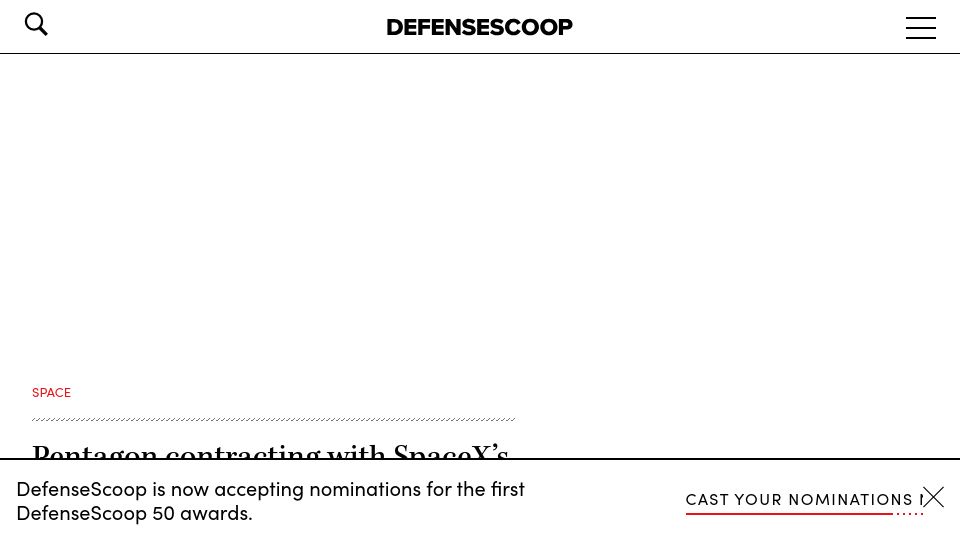 Screenshot of defensescoop.com: Pentagon contracting Starlink to provide satellite communications for Ukraine