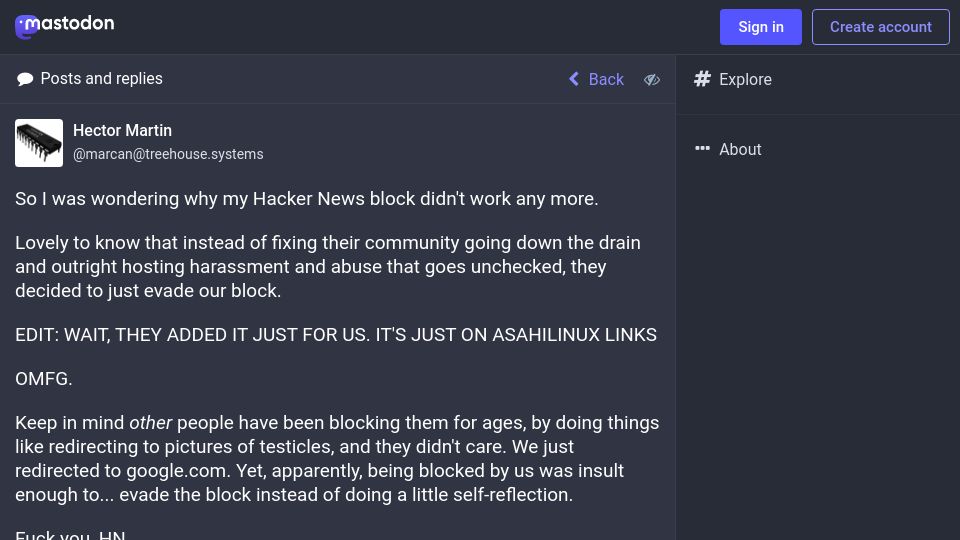 Screenshot of social.treehouse.systems: Hacker News evading criticism by selectively adding noreferrer to certain links