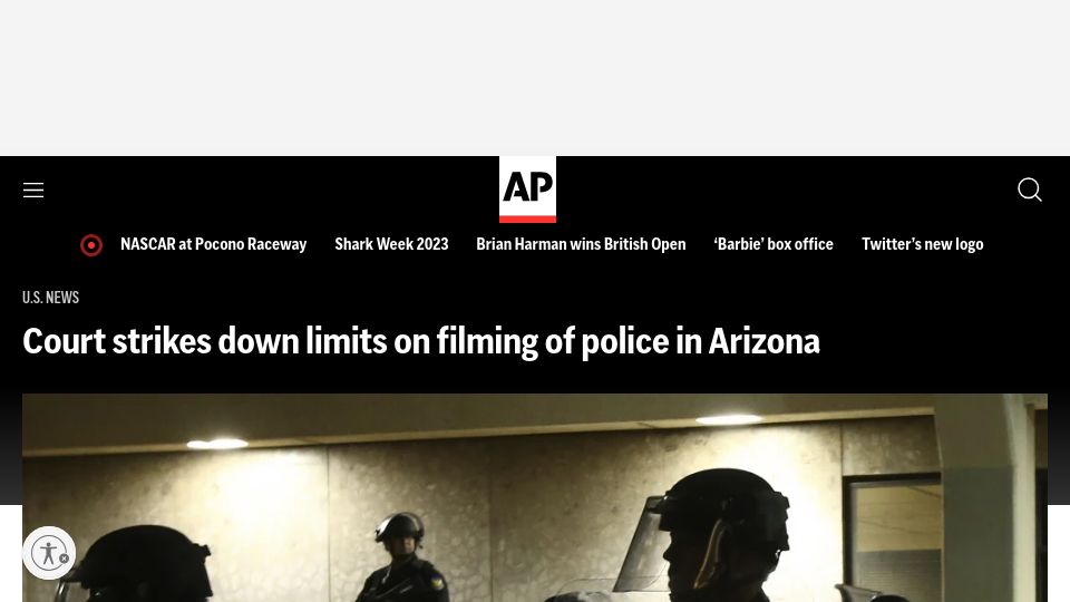 Screenshot of apnews.com: Court strikes down limits on filming of police in Arizona
