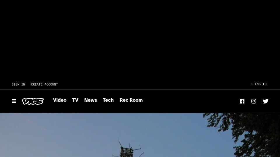 Screenshot of vice.com: Researchers Find ‘Backdoor’ in Encrypted Police and Military Radios