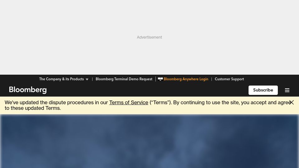 Screenshot of bloomberg.com: Shell abandons its plan to offset CO2 emissions