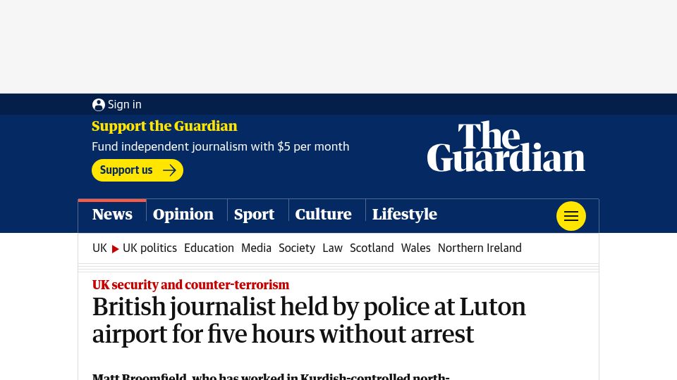 Screenshot of theguardian.com: British journalist held by police at Luton airport for five hours without arrest