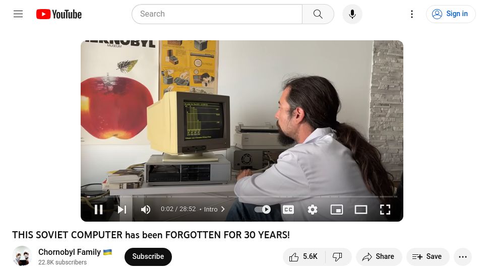 Screenshot of youtube.com: Soviet computer has been forgotten for 30 years [video]