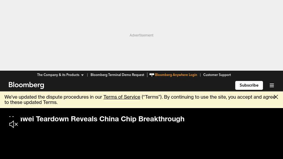 Screenshot of bloomberg.com: Huawei Teardown Shows Chip Breakthrough in Blow to US Sanctions