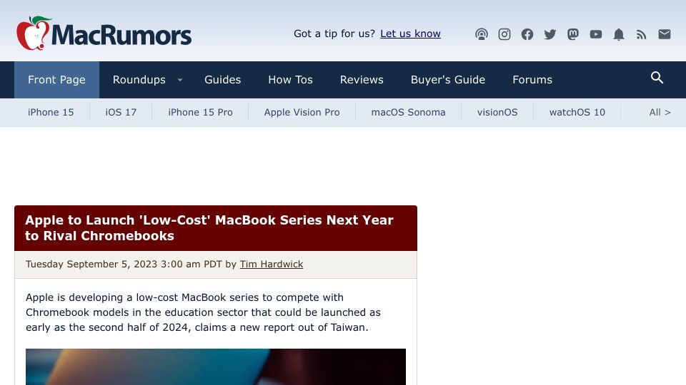 Screenshot of macrumors.com: Apple to Launch 'Low-Cost' MacBook Series Next Year to Rival Chromebooks