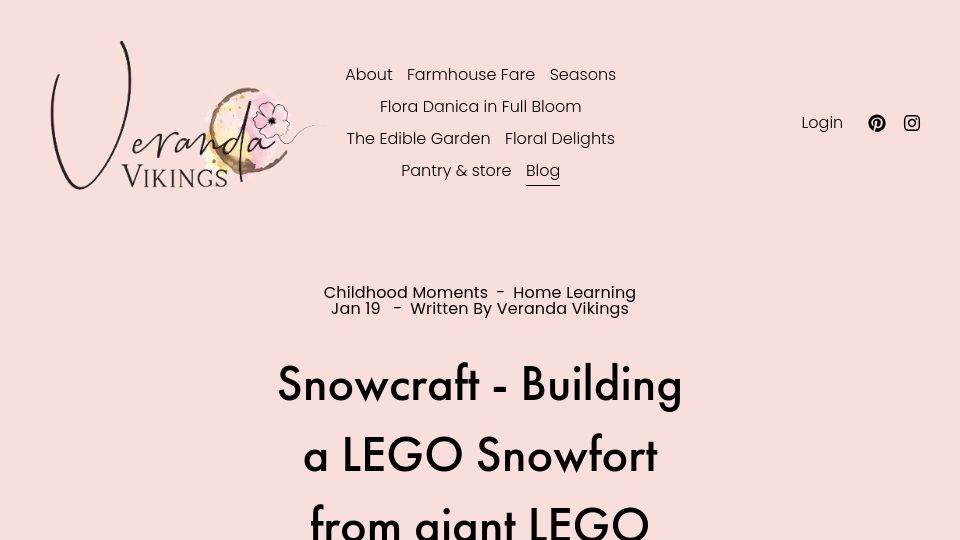 Screenshot of verandavikings.com: Snowcraft – Building a Lego Snowfort from giant Lego snow-bricks