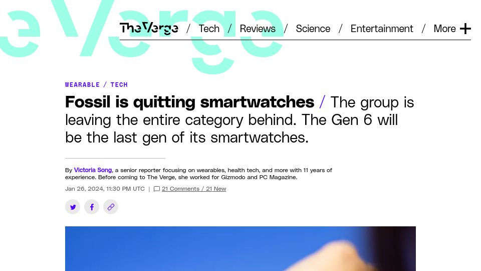 Screenshot of theverge.com: Fossil is quitting smartwatches