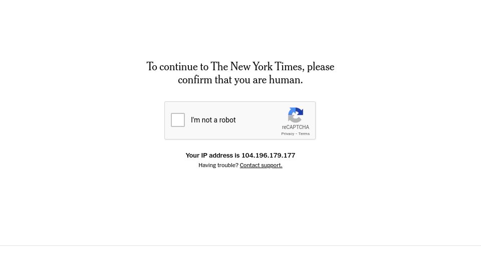Screenshot of nytimes.com: U.S. moves closer to filing antitrust case against Apple