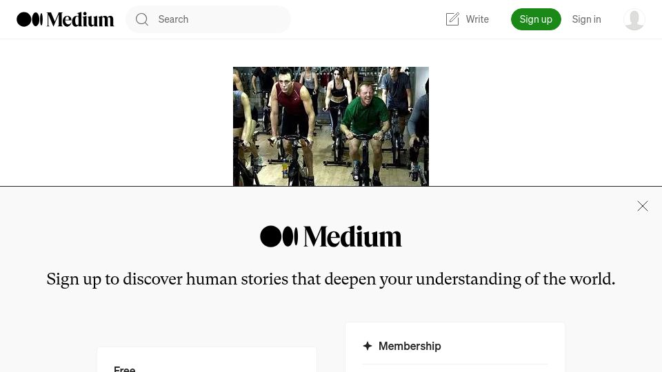 Screenshot of medium.com: How Gyms Make Money (2015)