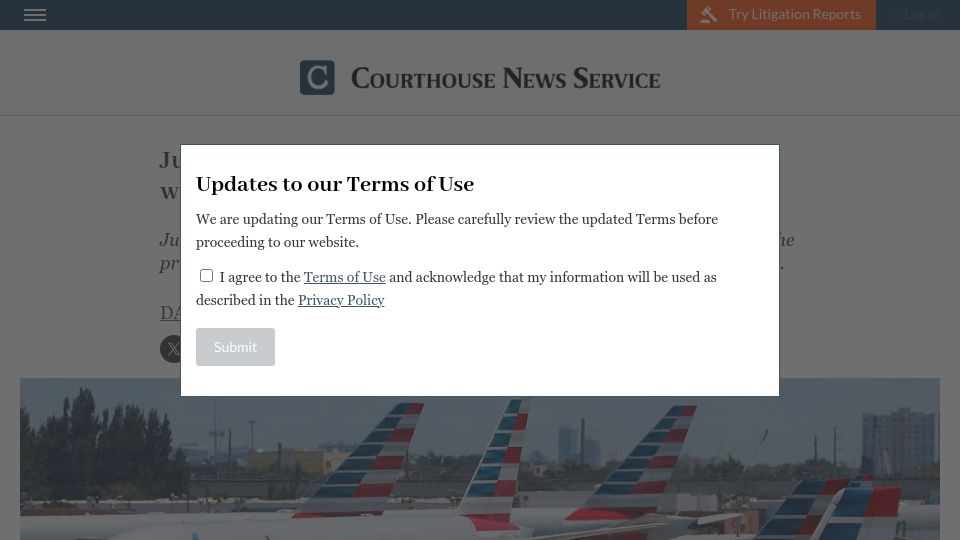 Screenshot of courthousenews.com: Jury awards American Airline $9.4M from website behind 'skiplagging' hack