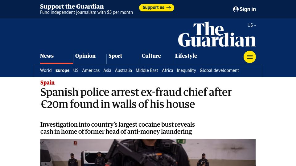 Screenshot of theguardian.com: Spanish police arrest ex-fraud chief after €20M found in walls of his house