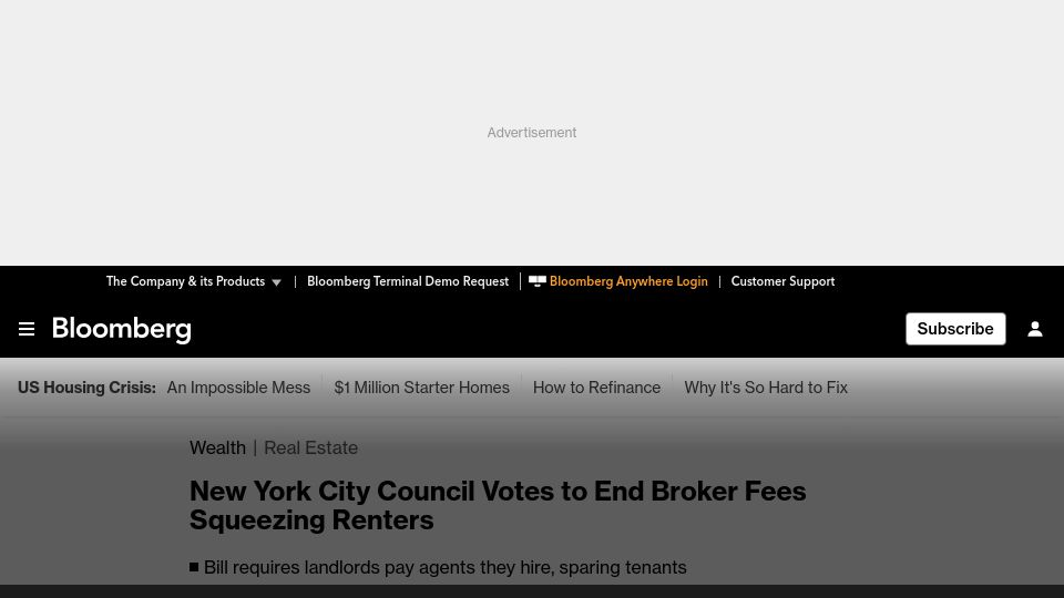 Screenshot of bloomberg.com: New York City Council Votes to End Broker Fees Squeezing Renters