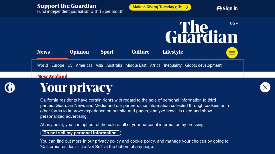 Screenshot of theguardian.com: New Zealand Navy ship sank off Samoa because autopilot was left on, inquiry