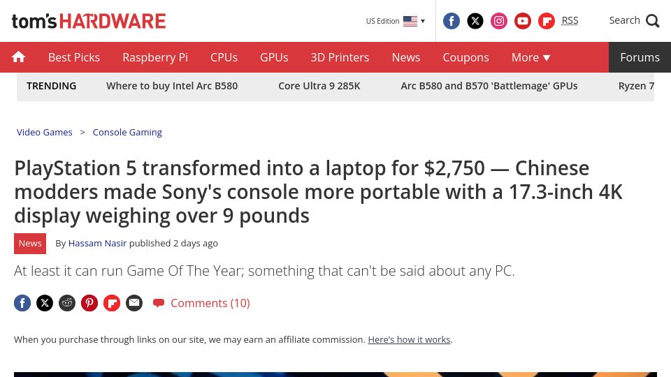 Screenshot of tomshardware.com: Playstation 5 transformed into a laptop for $2,750