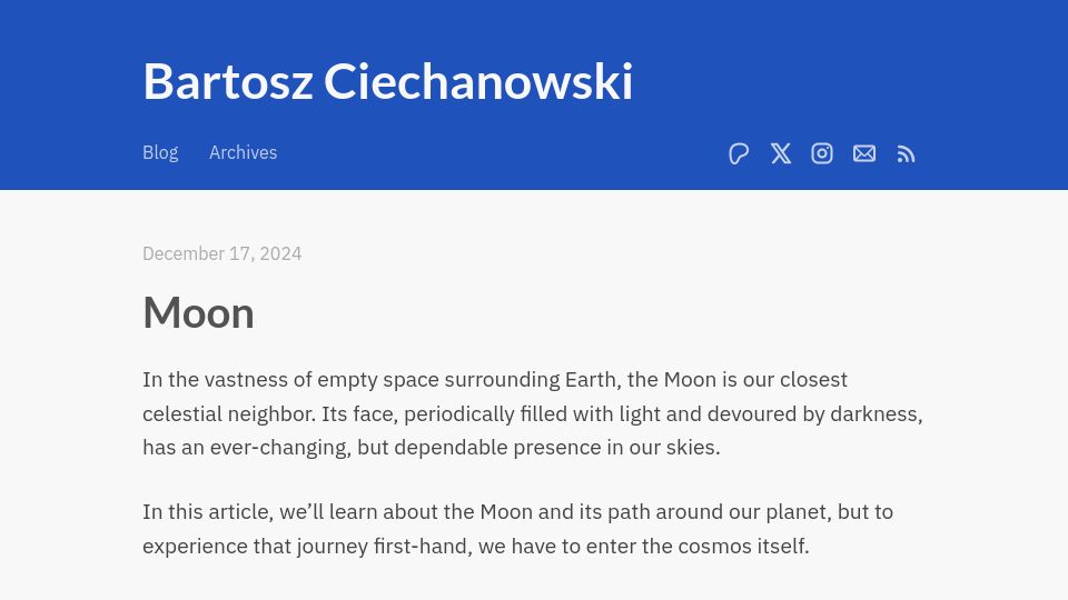 Screenshot of ciechanow.ski: Moon