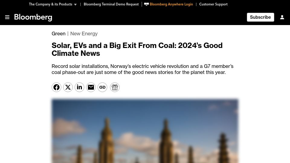 Screenshot of bloomberg.com: Solar, EVs and a Big Exit from Coal: 2024's Good Climate News