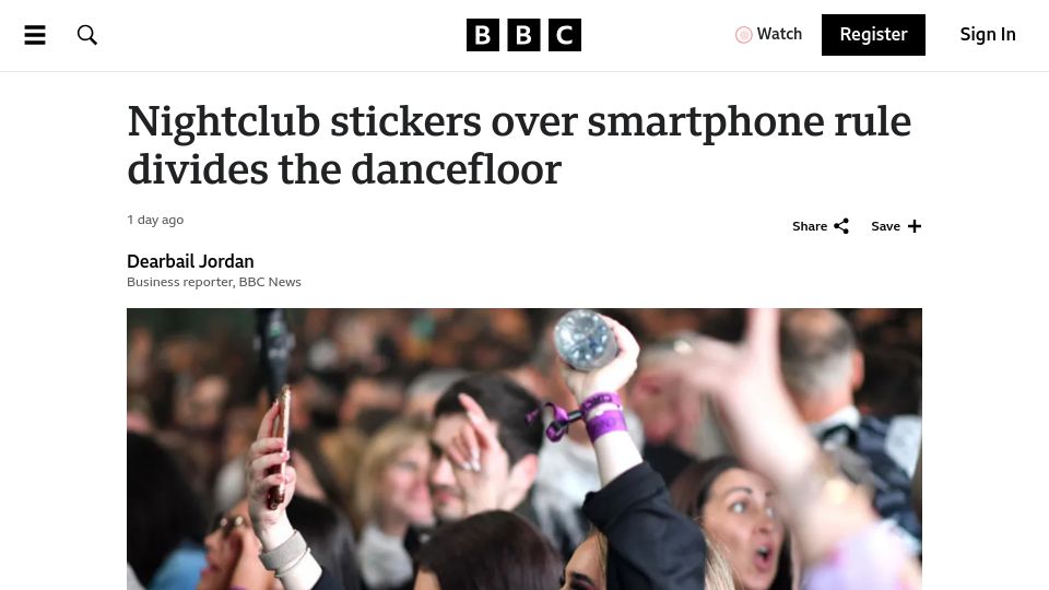 Screenshot of bbc.co.uk: Nightclub stickers over smartphone rule divides the dancefloor