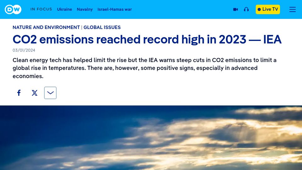 Screenshot of dw.com: CO2 emissions reached record high in 2023 – IEA
