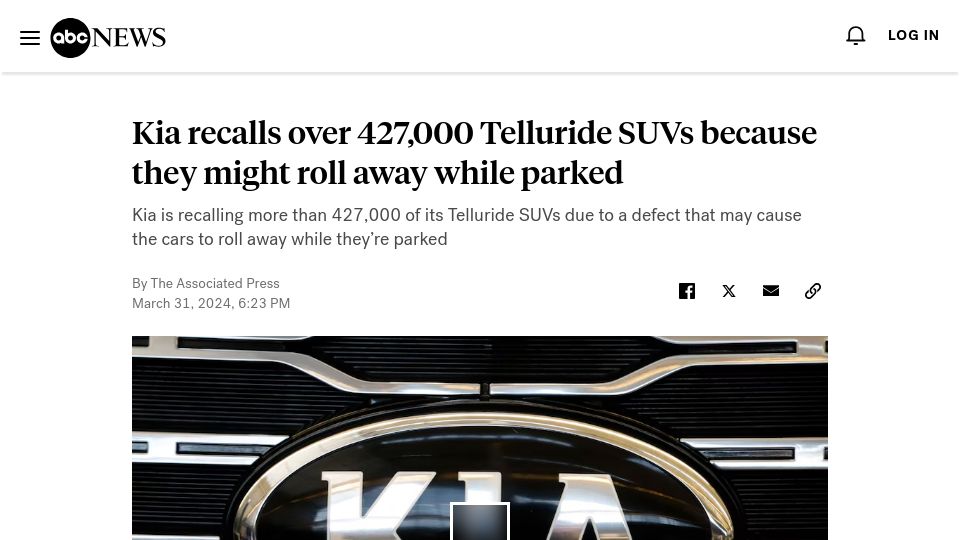 Screenshot of abcnews.go.com: Kia recalls over 427K Telluride SUVs because they might roll away while parked