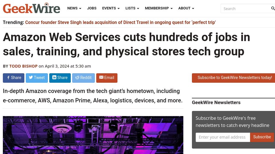 Screenshot of geekwire.com: Amazon Web Services cuts jobs in sales, training, and physical stores tech group