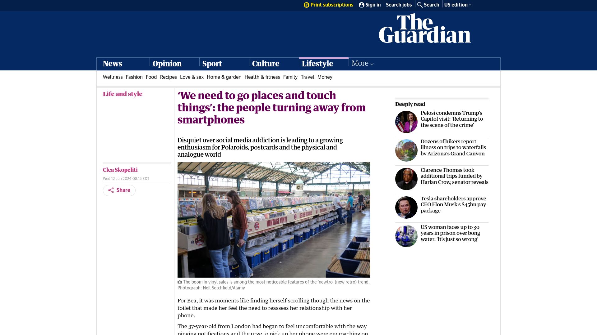 Screenshot of theguardian.com: Turning away from smartphones: 'We need to go places and touch things'