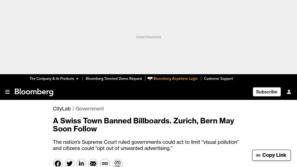 Screenshot of bloomberg.com: A Swiss town banned billboards. Zurich, Bern may soon follow