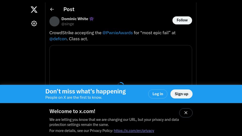 Screenshot of twitter.com: CrowdStrike accepting the PwnieAwards for "most epic fail" at defcon