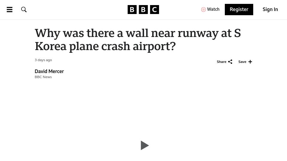 Screenshot of bbc.com: Why was there a wall near runway at S Korea plane crash airport?