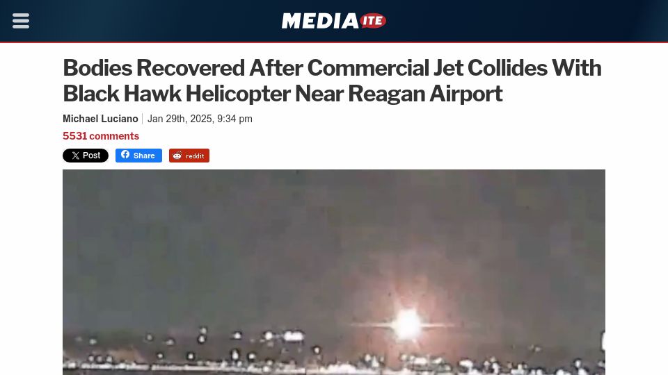 Screenshot of mediaite.com: Commercial jet collides with Black Hawk helicopter near Reagan airport