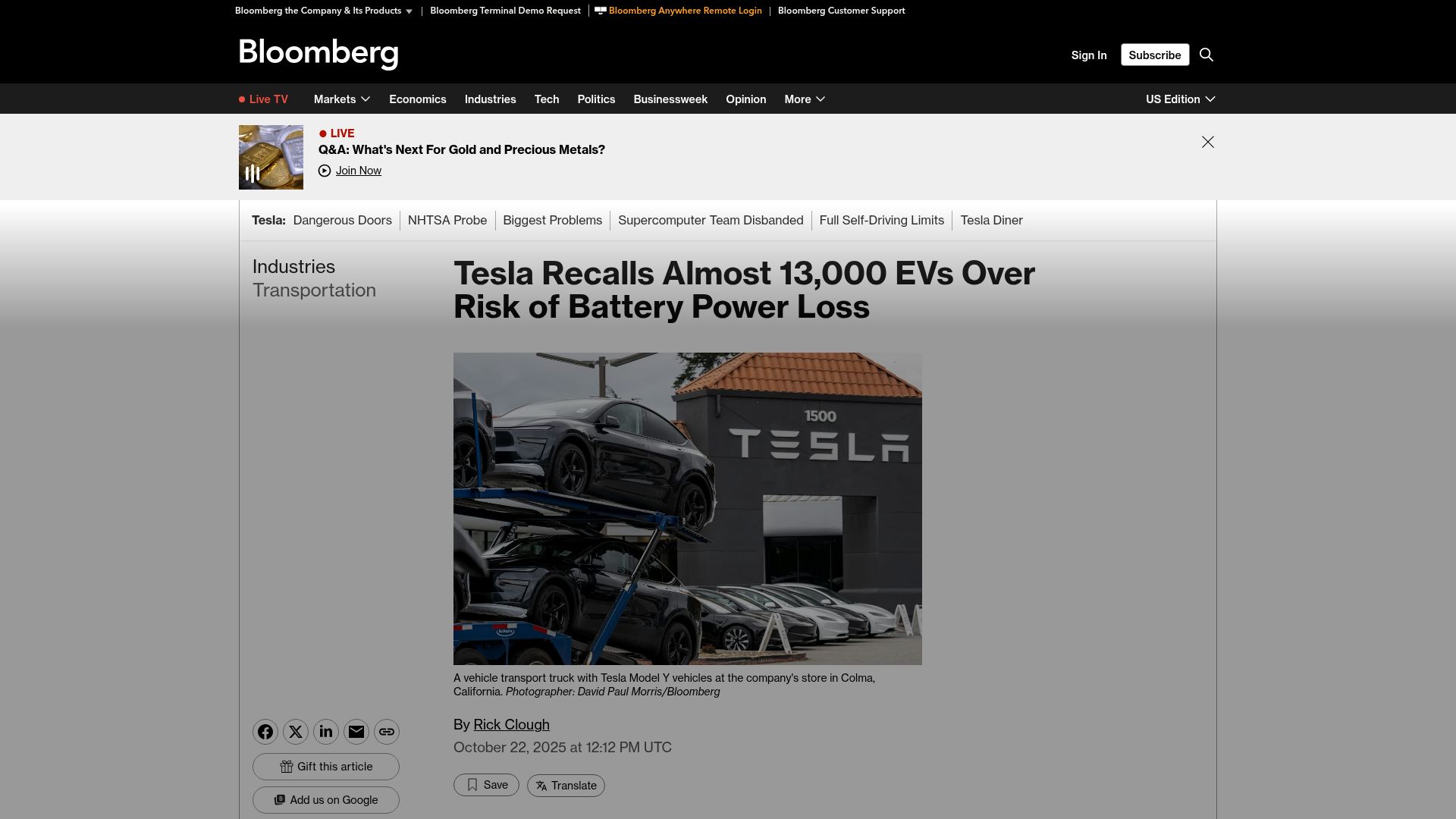 Screenshot of bloomberg.com: Tesla Recalls Almost 13,000 EVs over Risk of Battery Power Loss