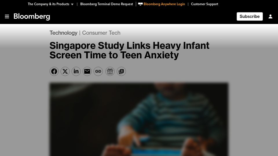 Screenshot of bloomberg.com: Singapore Study Links Heavy Infant Screen Time to Teen Anxiety