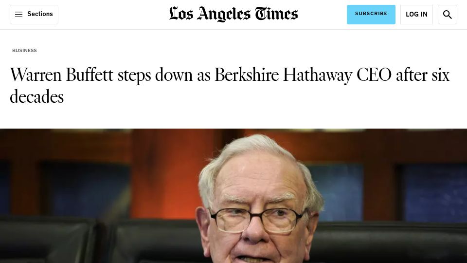 Screenshot of latimes.com: Warren Buffett steps down as Berkshire Hathaway CEO after six decades