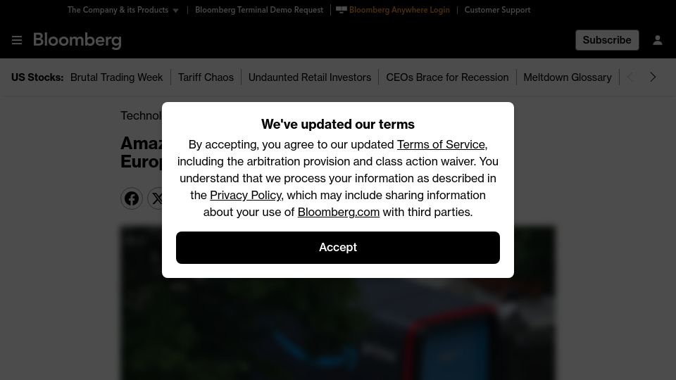 Screenshot of bloomberg.com: Amazon Turned Drivers into First Responders in Europe Experiment