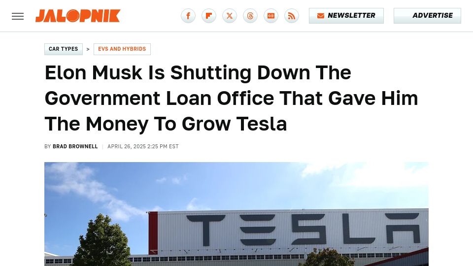 Screenshot of jalopnik.com: Musk Shutting Down Government Loan Office That Gave Him the Money to Grow Tesla