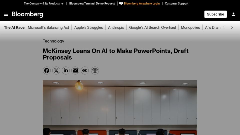 Screenshot of bloomberg.com: McKinsey Leans on AI to Make PowerPoints, Draft Proposals