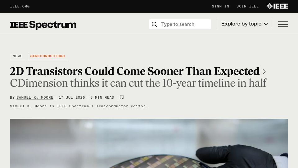 Screenshot of spectrum.ieee.org: Low-Temp 2D Semiconductors: A Chipmaking Shift