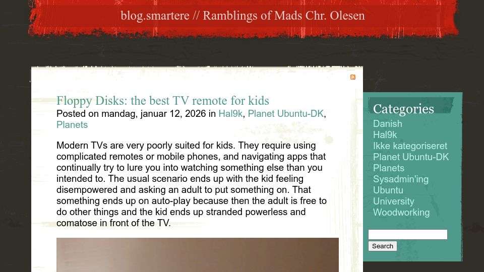 Screenshot of blog.smartere.dk: Floppy disks turn out to be the greatest TV remote for kids